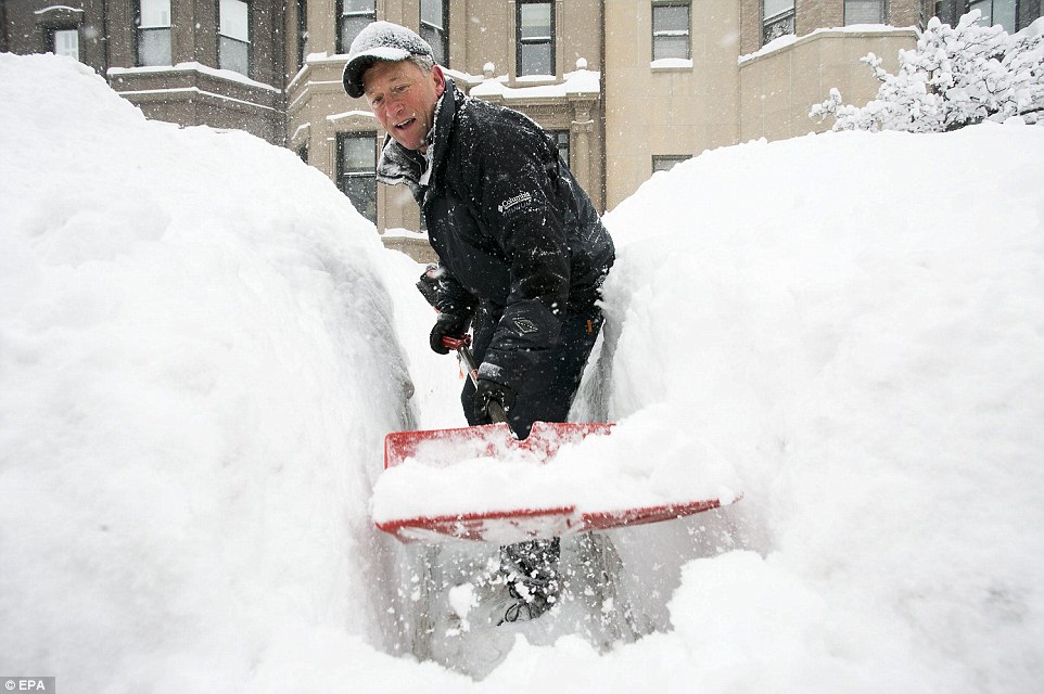 برف بی‌سابقه آمریکا را فلج کرد+ تصاویر