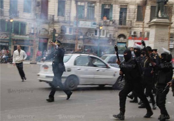 لحظه کشته شدن یک زن در تظاهرات مصر+ تصاویر
