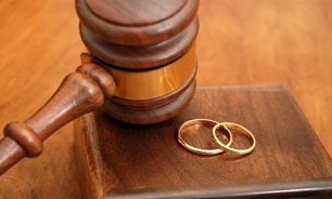 درخواست طلاق مرد چاق از همسرش