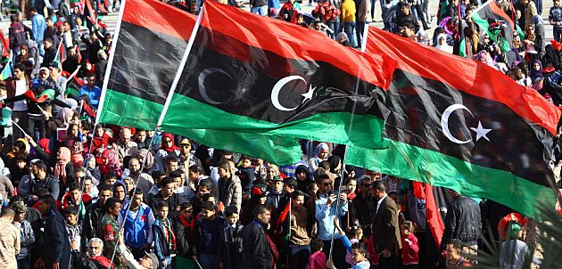 لیبی چهار سال پس از انقلاب/مداخله نظامی یا توافق سیاسی