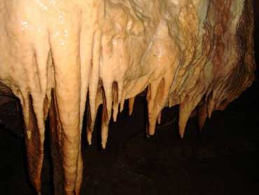 مجموعه ای از غارها در "سمیرم" + تصاویر 1