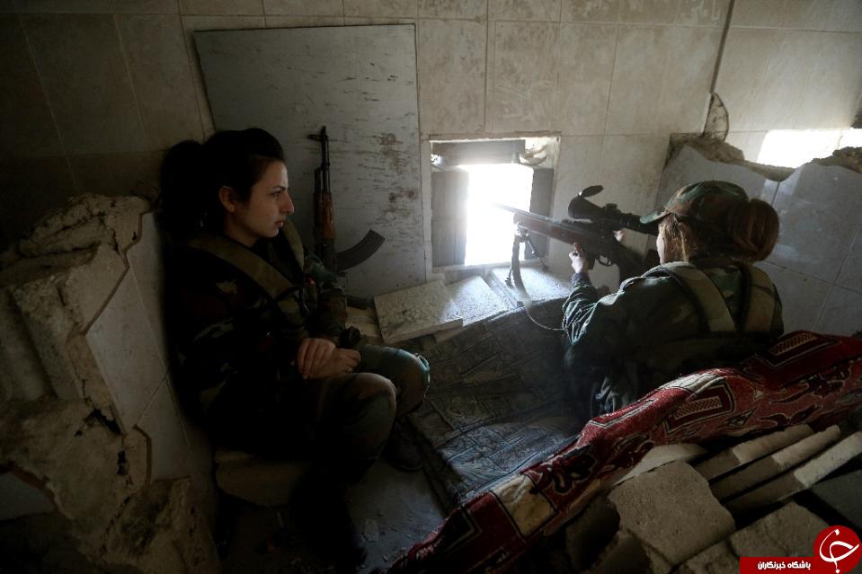 زنانی مردتر از مرد/زنان ارتش سوریه پا به پای مردان می‌جنگند+تصاویر