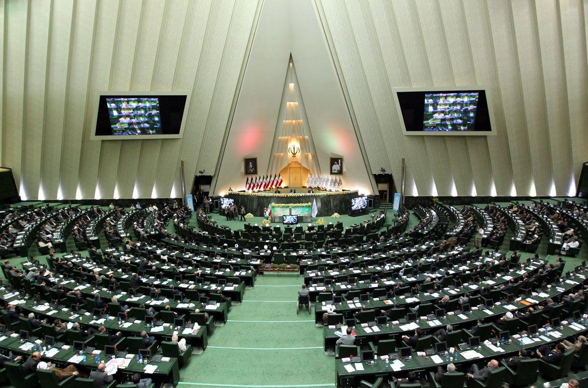 ارجاع پنج لایحه موافقتنامه بین ایران و چند کشور به مجمع تشخیص مصلحت نظام