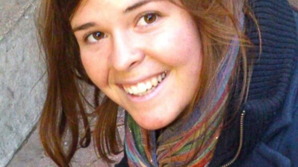 بیوه داعش به همدستی در مرگ گروگان زن آمریکایی متهم شد+ عکس