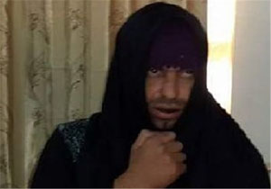 دستگیری سرباز خلافت در لباس زنانه + عکس
