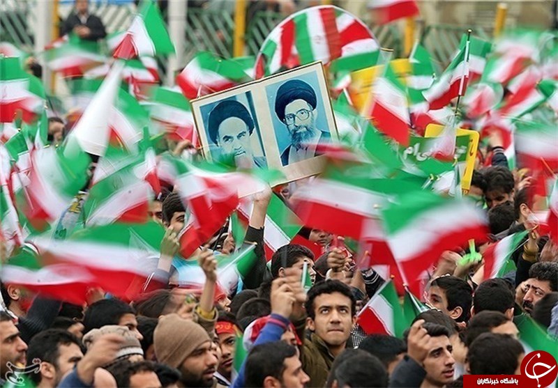 راهپیمایی ۲۲ بهمن در استان البرز آغاز شد