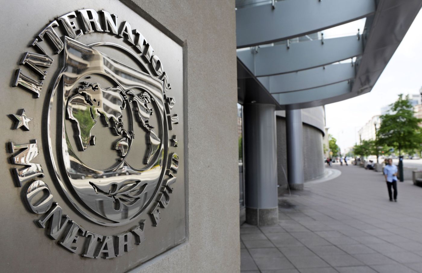 صندوق بین‌المللی پول: خطر فروپاشی اقتصاد جهانی جدی است