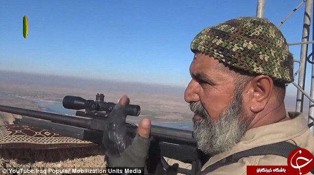 تک تیرانداز 62 ساله 173 داعشی را به هلاکت رسانده است+تصاویر