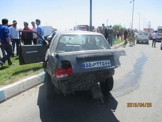 تصادف ‌خودرو‌ها در میدان شهید..... 
