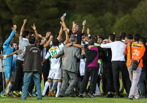 تصاویری از جشن قهرمانی ذوب آهن در جام حذفی
