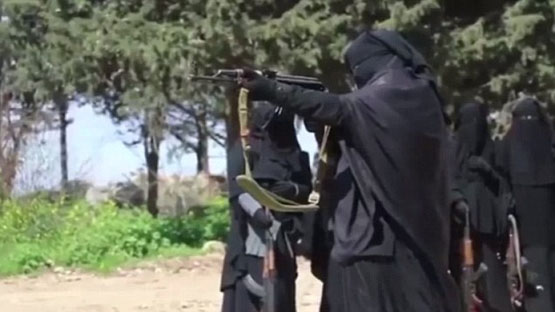 اعترافات تکان‌دهنده فرمانده ارتش زنان داعش (تصاویر +16)