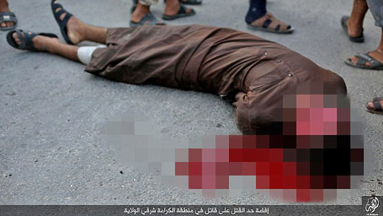 داعش جوان سوری را مقابل چشم مردم اعدام کرد+ تصاویر( +16)