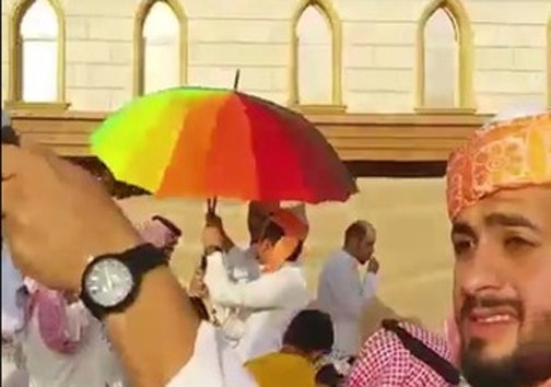 ترویج همجنس‌گرایی در مدرسه سعودی+عکس
