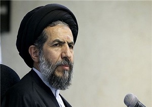 ابوترابی‌فرد: اگر محوریت فقیه عادل نبود، استخوان‌های ایران زیر چرخ‌های تحریم خُرد می‌شد