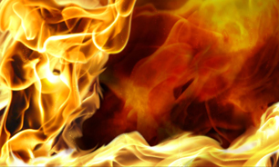آتش‌سوزی گسترده در مجتمع تجاری تجریش/ 45 نفر نجات یافتند