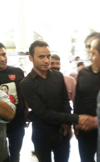 حضور محمود احمدی نژاد در مراسم/ کفاشیان وارد سالن شد
