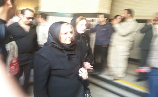 اظهارات احمدی‎نژاد در مراسم ترحیم هادی نوروزی/ کفاشیان هم آمد+ تصاویر