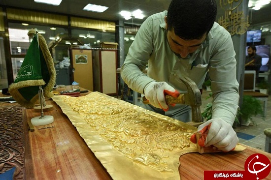 مراحل ساخت قلمزنی مطلای ضریح حرم حضرت عباس(ع) + تصاویر