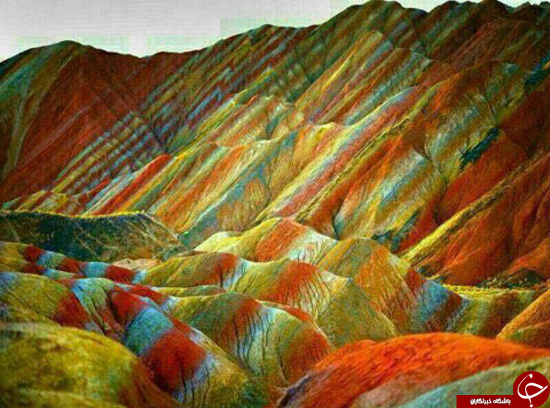 آلاداغ لارزیباترین کوه های رنگی درتبریز+تصاویر