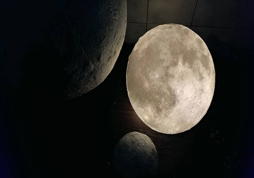 با این لامپ‌های جدید ماه را به خانه‌تان بیاورید +تصاویر