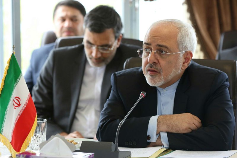 سیاستهای صلح طلبانه و جنگ ستیز ایران در نظام بین الملل 