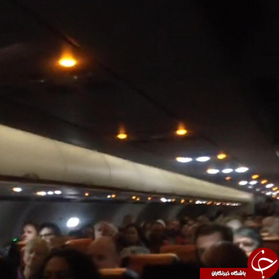 مسافر مست باعث فرود اضطراری هواپیما شد+ تصاویر