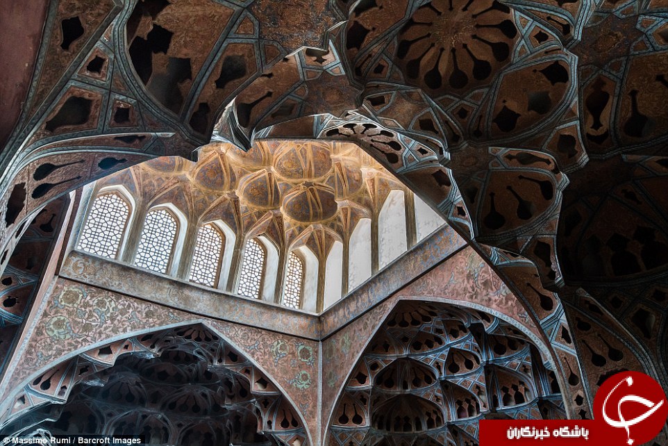 معماری بناهای اسلامی ایران، حیرت عکاس ایتالیایی را برانگیخت+ تصاویر