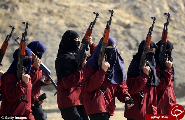 زنان کماندوی پاکستان در صف مبارزه با طالبان +تصاویر