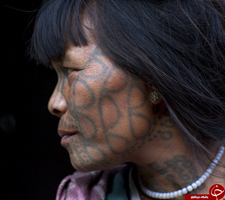 خالکوبی زنان این قبیله دیدنی است  تصاویر/////جمعه