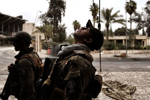 استفاده از پهپاد مسلح علیه داعش در موصل +تصاویر