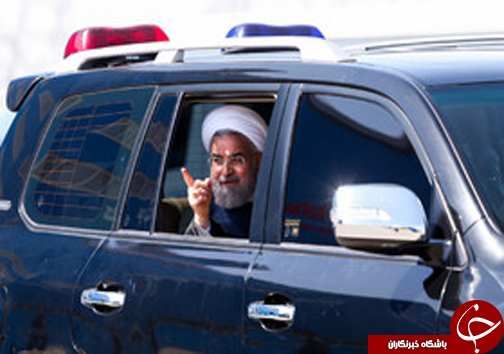 خودروی روحانی در بازدید از کارخانه مپنا+ تصاویر
