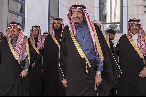 اینجا قرن ۲۱؛ پنج وزیر سعودی یک شبه برکنار می شوند!
