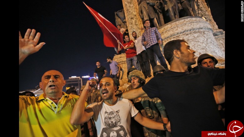 تراژدی کودتا در ترکیه به روایت تصاویر + 23 عکس