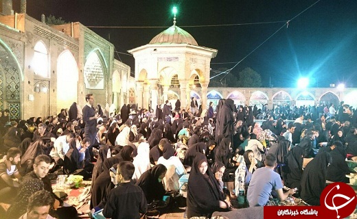 برگزاری مراسم شب قدر و قرآن به سر گرفتن در سراسر ایران + تصاویر