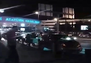 فرودگاه آتاتورک در آتش؛ 179 نفر کشته و مجروح شدند + فیلم و تصاویر