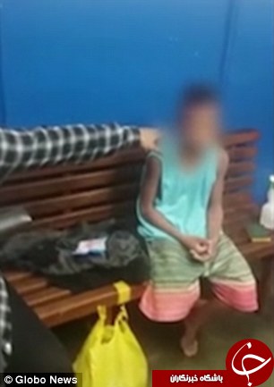 لحظه بازداشت زنی که یک پسر 11 ساله را در چمدانش حبس کرده بود+ تصاویر