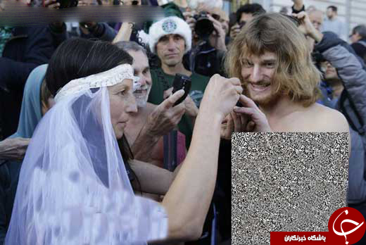 عروس و داماد برهنه در خیابان توسط پلیس دستگیر شدند+عکس