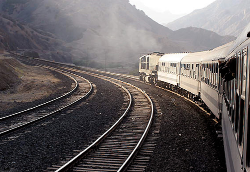 نخستین کترینگ بین المللی صنعت ریلی افتتاح شد/ راه اندازی دو رام قطار مسافری جدید بین تهران و مشهد