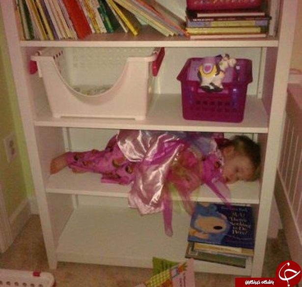 شکار لحظات بامزه خوابیدن کودکان در شرایط مختلف+تصاویر