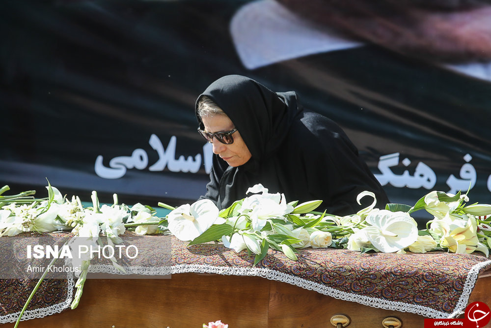 تصاویر/ چهره‌هایی که در مراسم تشییع پیکر مرحوم رشیدی حضور داشتند