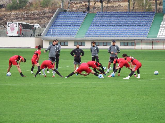 تمرین بازیکنان تیم ملی در ایروان
