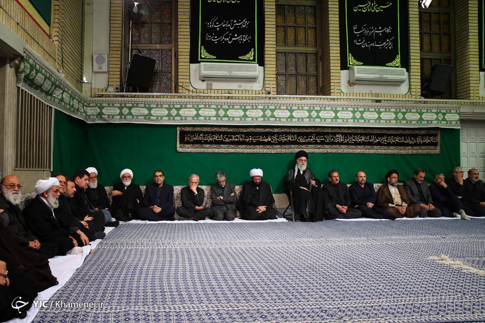 مراسم عزاداری شب عاشورای حسینی (علیه‌السلام) در حسینیه امام خمینی
