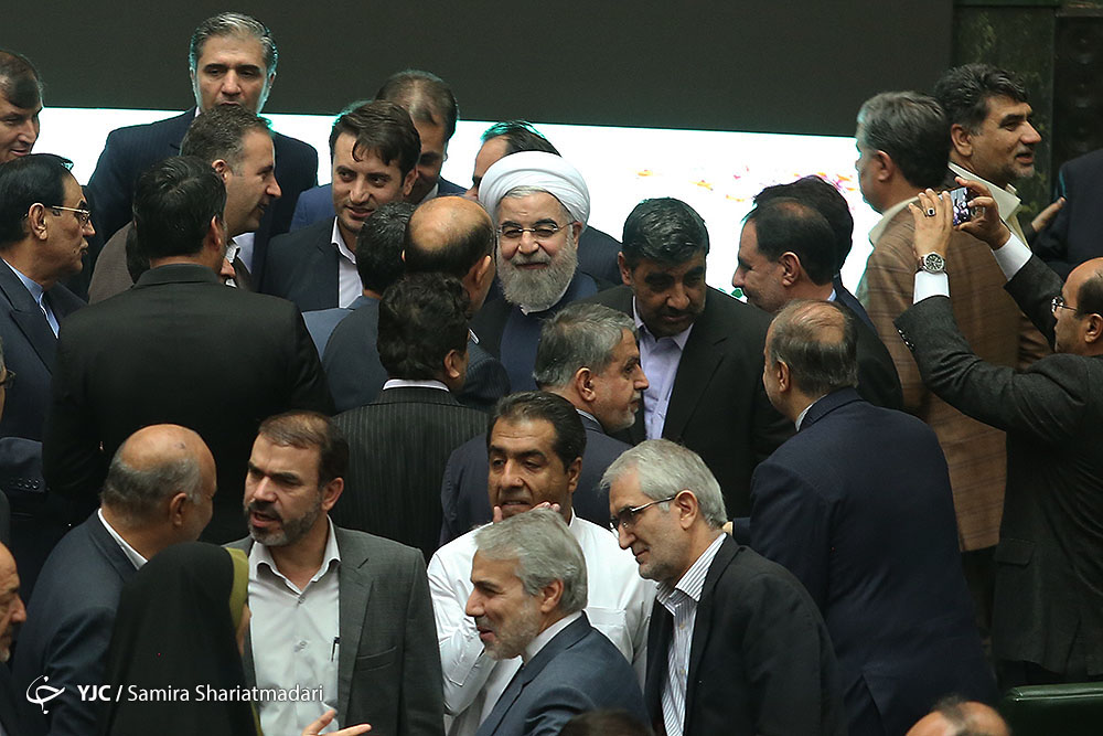 روحانی: بعضی‌ها فساد را بزرگ می‌کنند/ اعلام اسامی موافقان و مخالفان دانش‌آشتیانی + فیلم