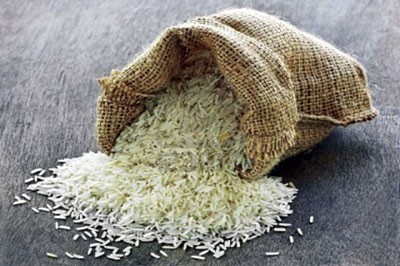 ترفندهای جالب شناسایی برنج تقلبی/ باین برنج ها آدم را از پای در می آورند!