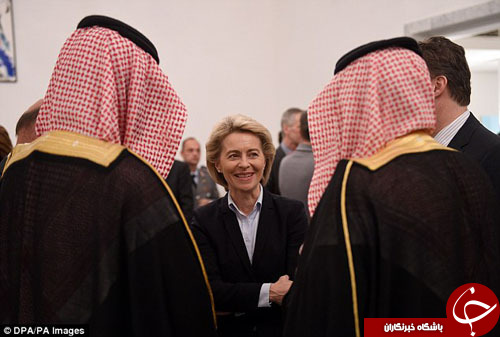 امتناع وزیر دفاع آلمان از پوشش حجاب در سفر به عربستان+ تصاویر