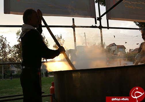 پخت آش 80 تنی در شیراز به روایت تصویر