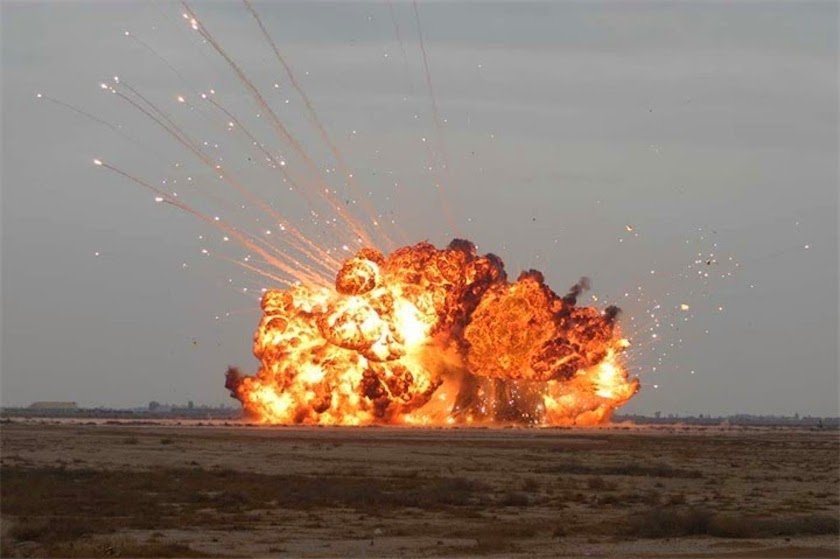 قدرت نظامی روسیه قدرت نظامی آمریکا جنایات آمریکا بمب جی بی یو بزرگترین بمب جهان GBU 43 bomb