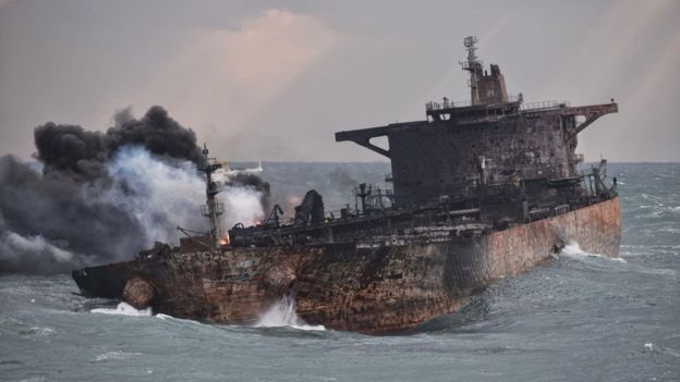 سپاه پاسداران جان باختن کارکنان کشتی نفتکش سانچی را تسلیت گفت