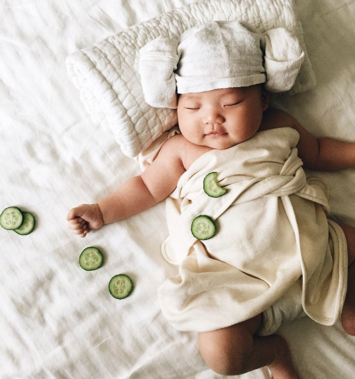 ایده های جذاب مادر ژاپنی برای عکاسی از فرزندش در خواب+تصاویر