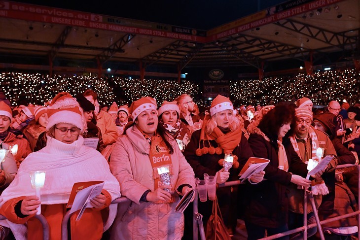 زیباترین جشن کریسمس در تاریخ فوتبال + تصاویر